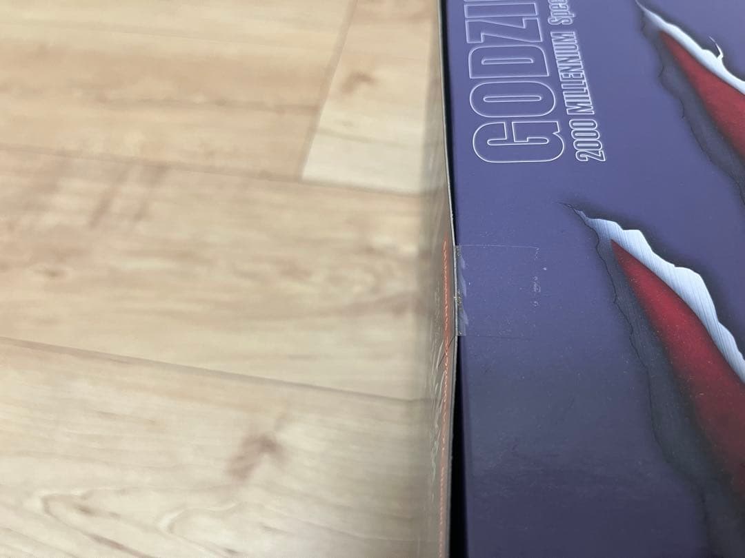 S.H.MonsterArts ゴジラ 2000 ミレニアム スペシャルカラー