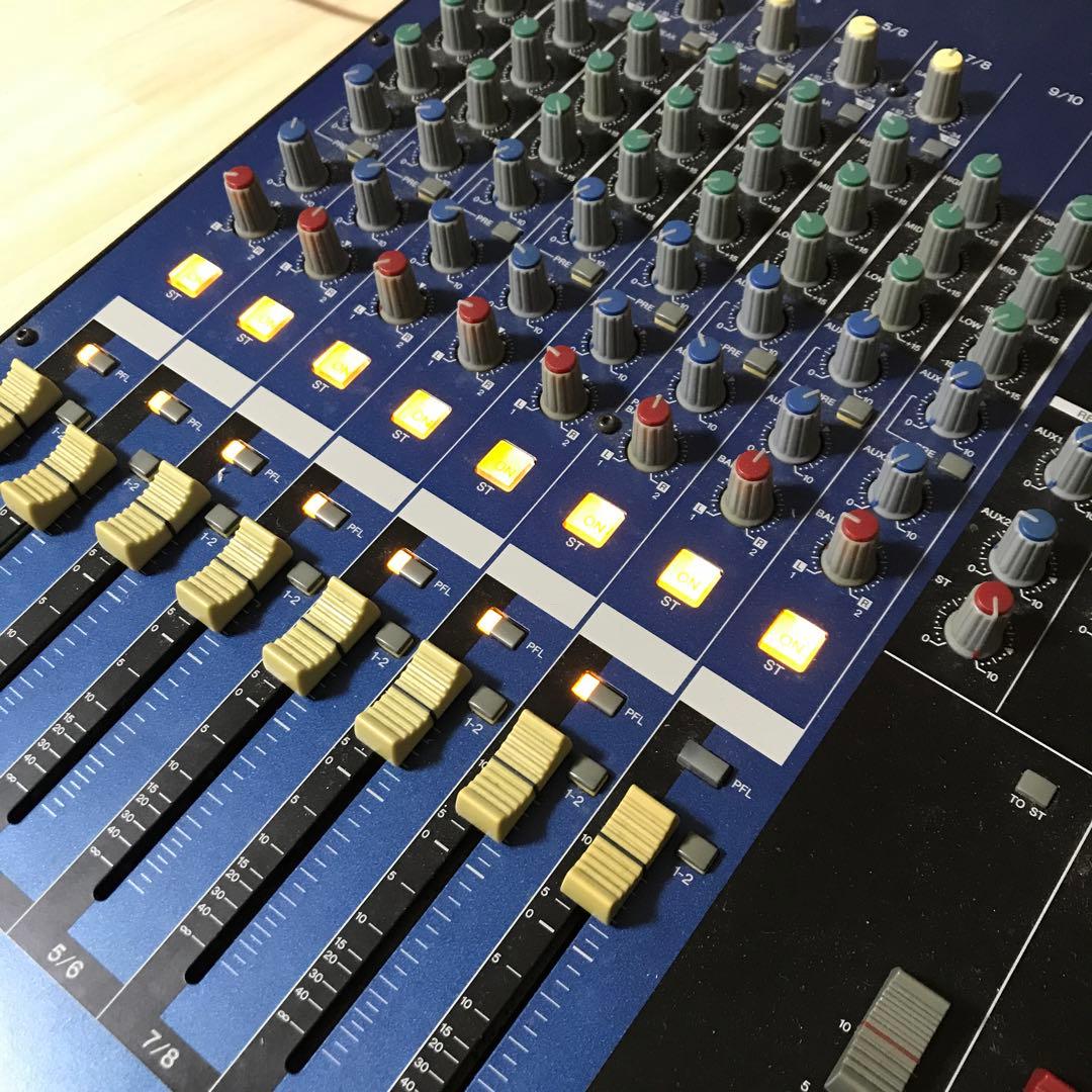 YAMAHA MG12/4 MIXING CONSOLE アナログミキサー