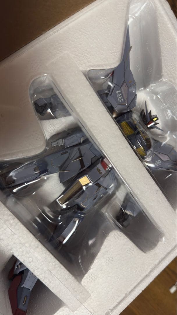 L BUILD プロヴィデンスガンダム　メタルビルド