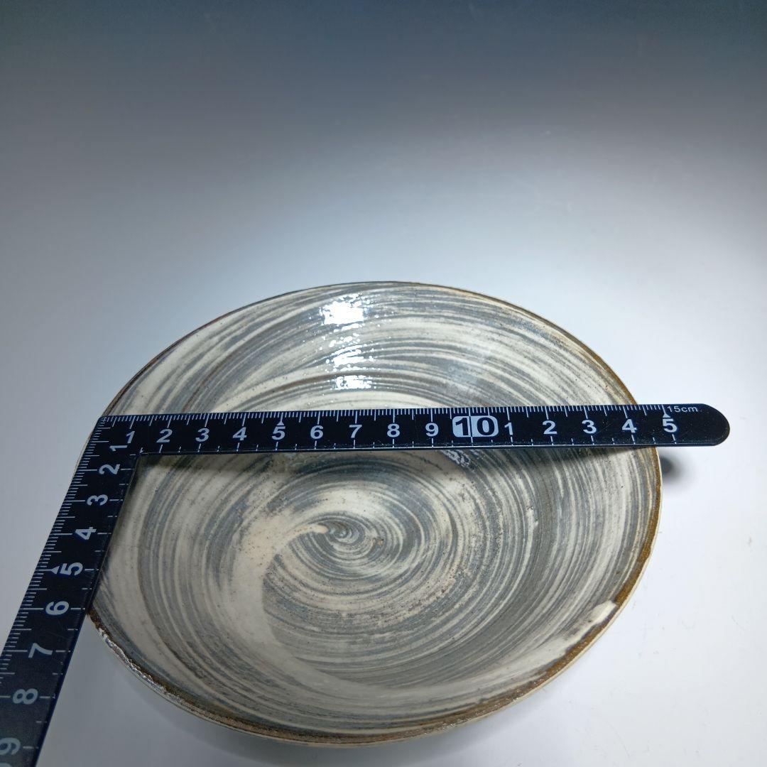 茶道具 13代太郎右衛門(本人)作 唐津 絵刷毛目平茶碗 共箱 美品 - メルカリ