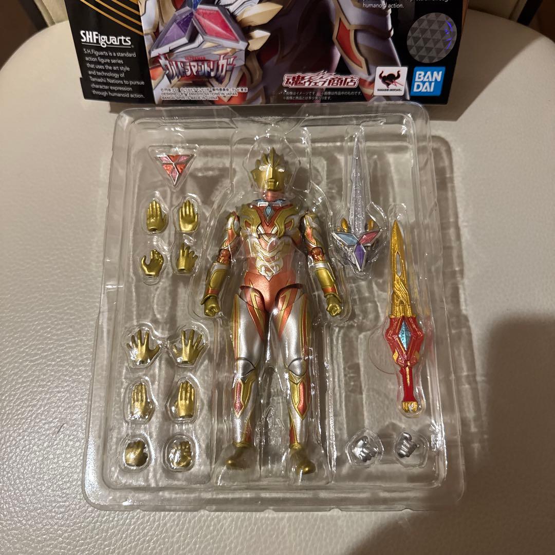 S.H.Figuarts グリッタートリガーエタニティ