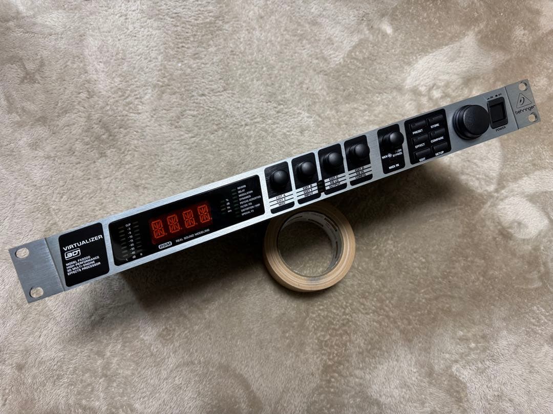 配信機器・PA機器・レコーディング機器 BEHRINGER VIRTUALIZER FX2000