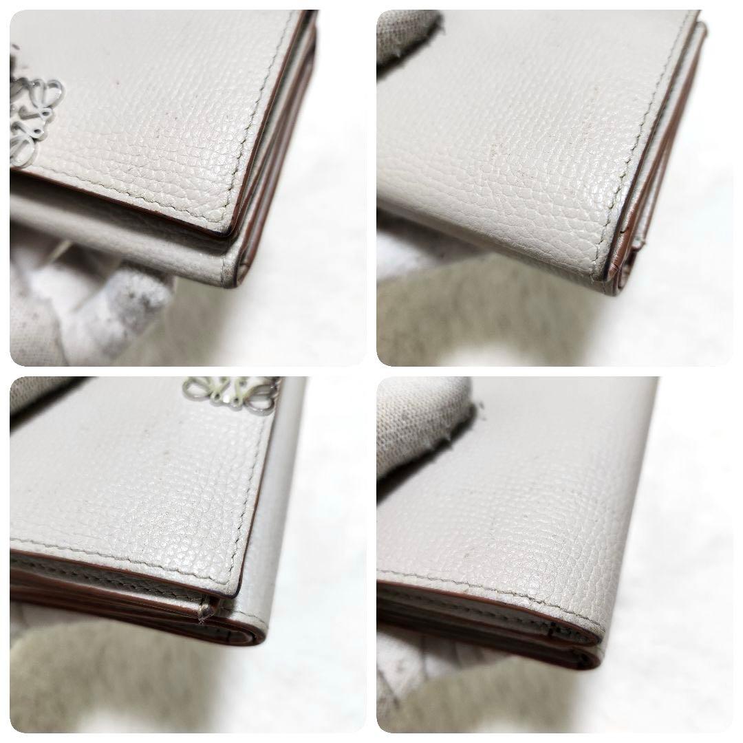 ✨美品　正規品✨ロエベ　三つ折り　アナグラム　小銭入れ　ロゴ金具　ベージュ