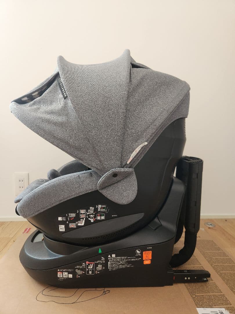 エールベベクルット5 oui　チャイルドシート