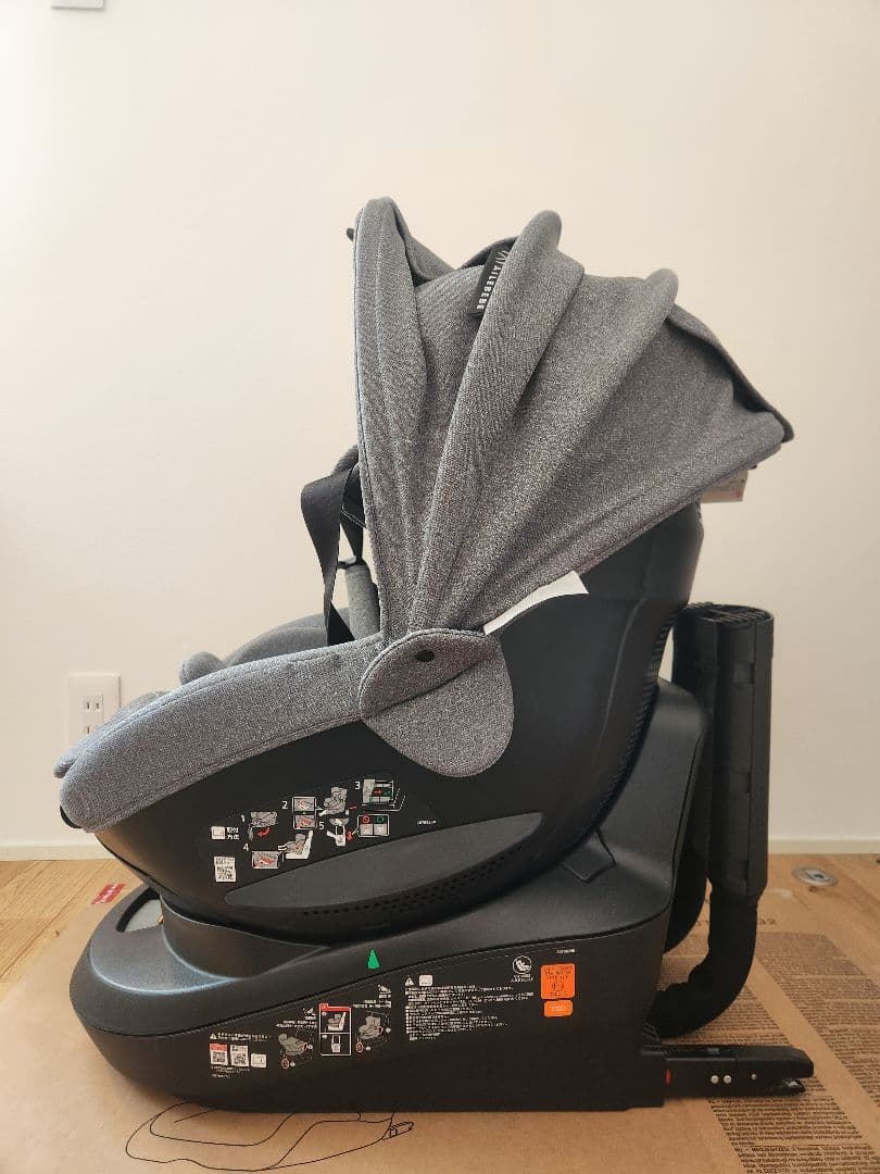 エールベベクルット5 oui　チャイルドシート