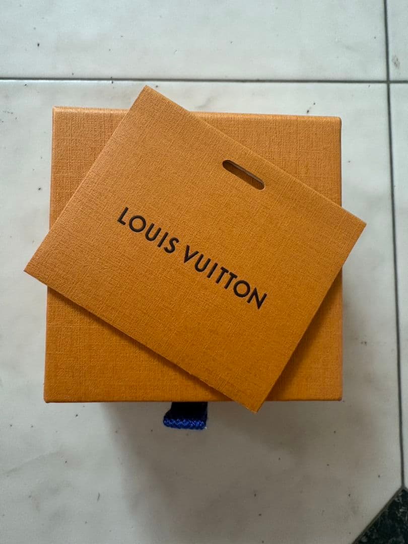 ルイヴィトンリング美品正規店購入最終お値引き明日まで早い者勝ち