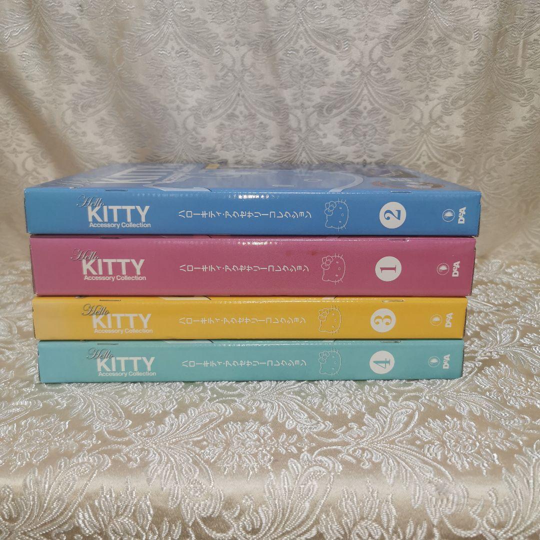 ハローキティ アクセサリー チャーム　コレクション　80個 + フレーム