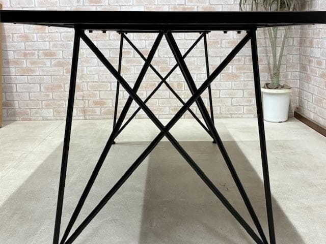 ダイニングテーブル　オーク　レトロ　カフェ風　新品