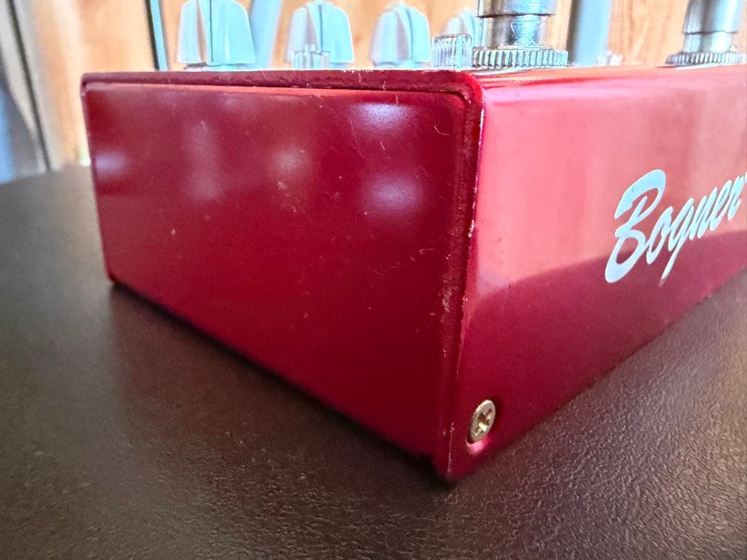 BOGNER Ecstasy Red（電池スナップに問題あり）