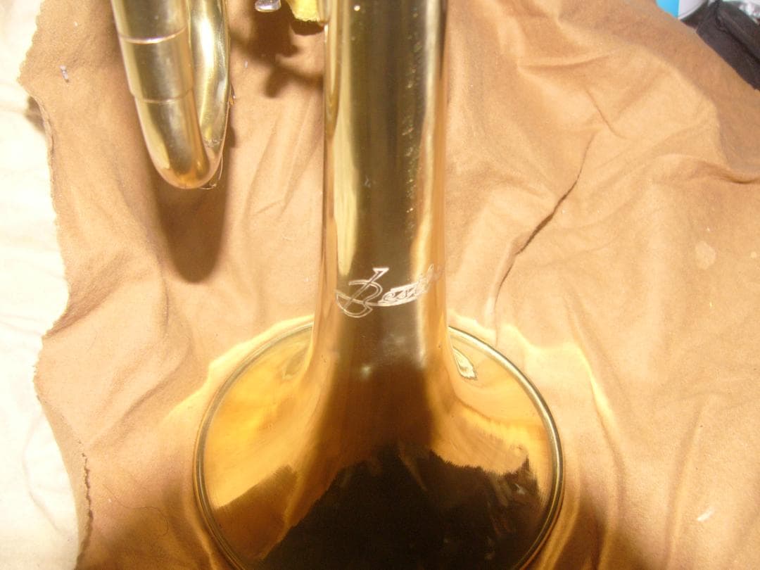 ベスラー Bestler B♭管（新古品級・クリーニング＆オールメンテ試奏済