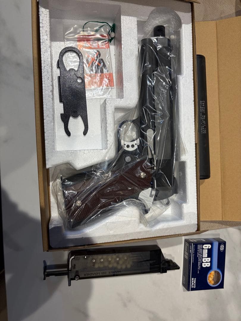 ウエスタンアームズ製　スネークマッチ1911 サプレッサー付