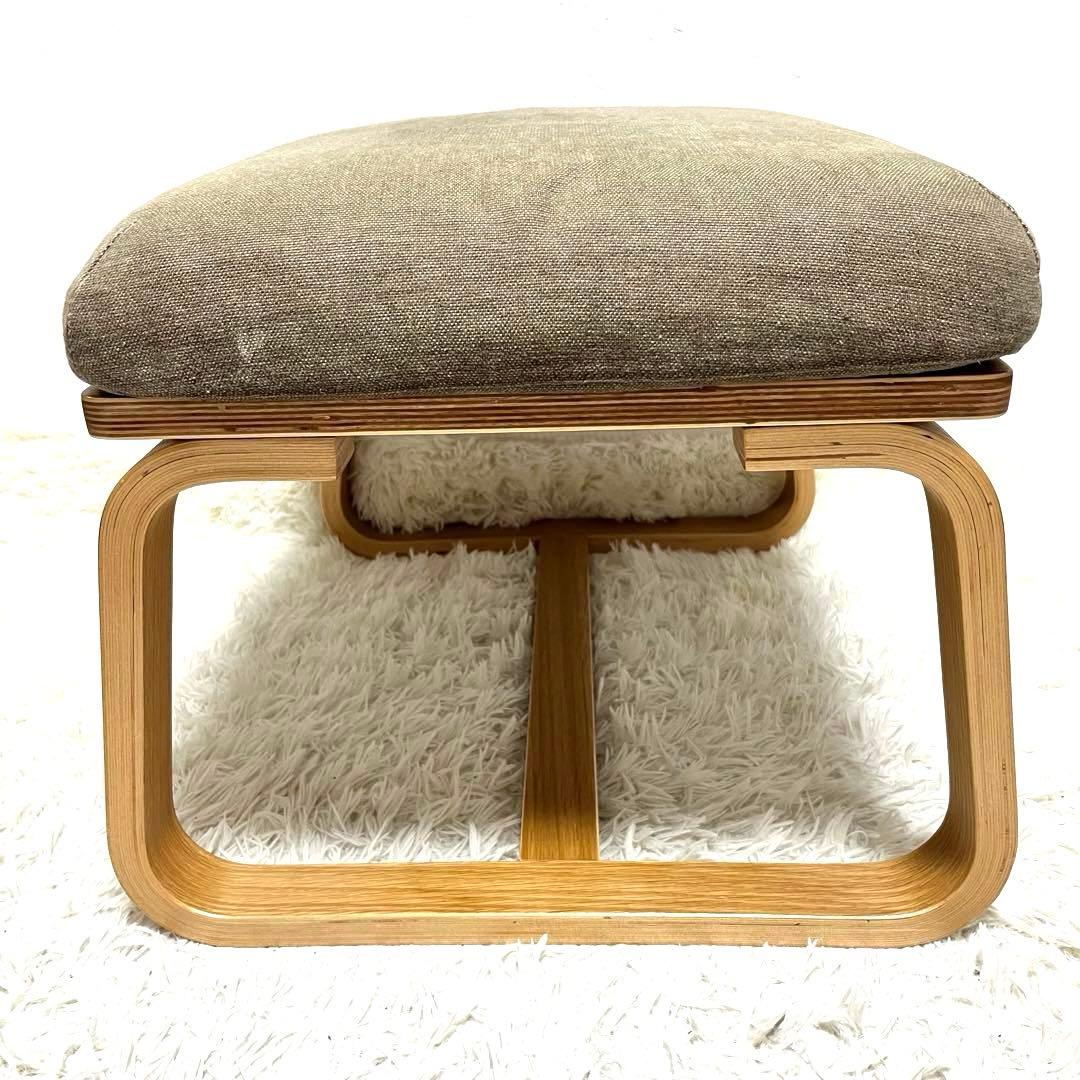 ② 無印良品 リビングでもダイニングでもつかえるベンチ・２・オーク材　オットマン