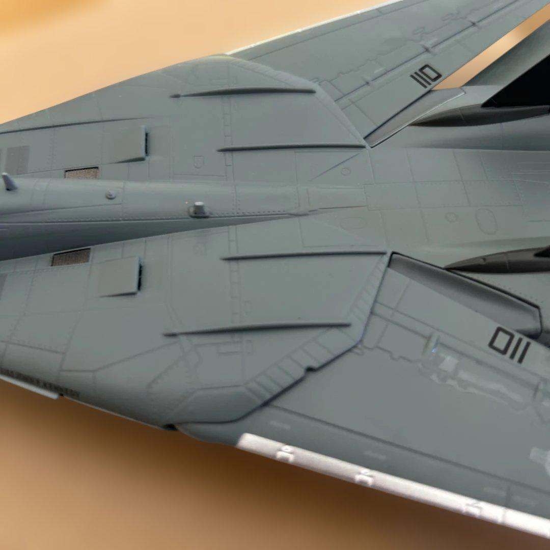 Witty Wings F-14トムキャット ダイキャストモデル1/72スケール