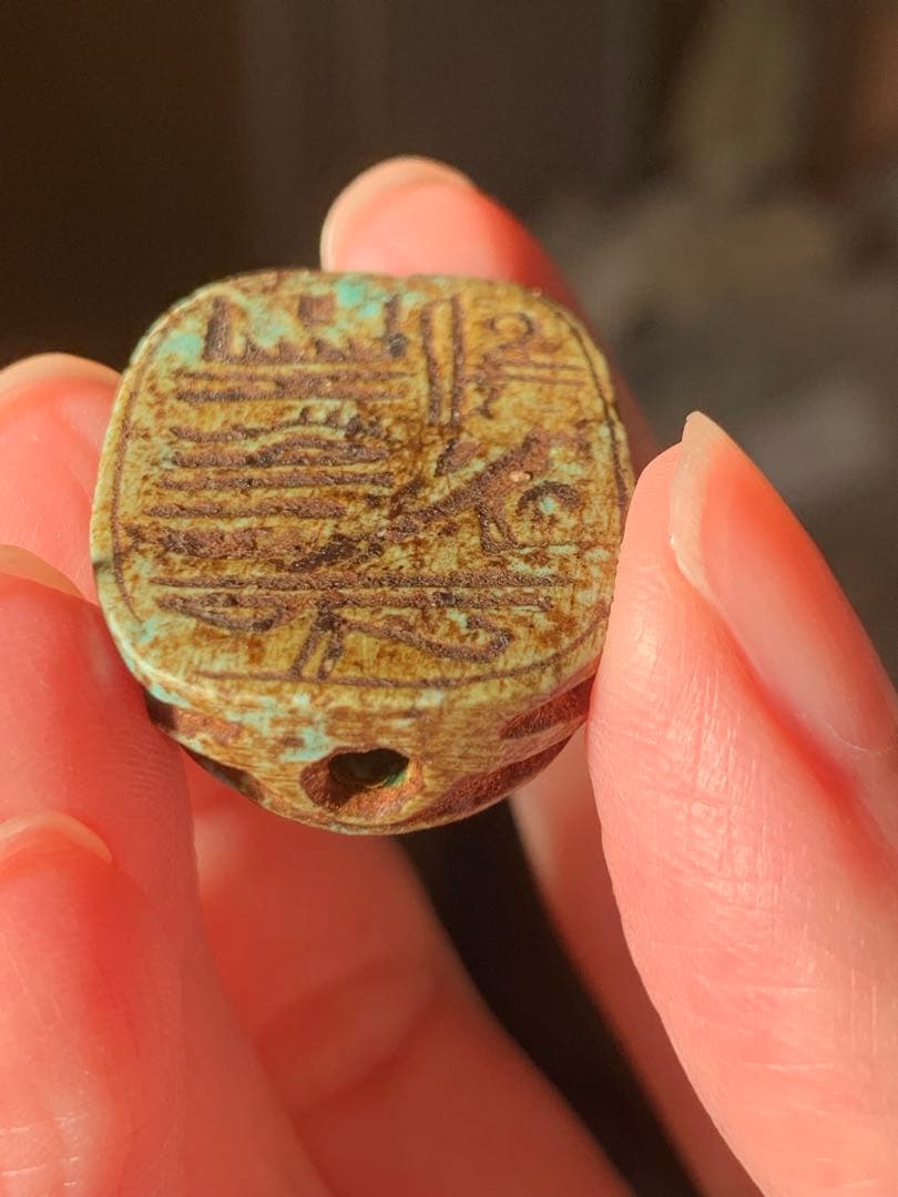 古代エジプト 副葬品 スカラベ ファイアン ガンダーラ ウシャブティ