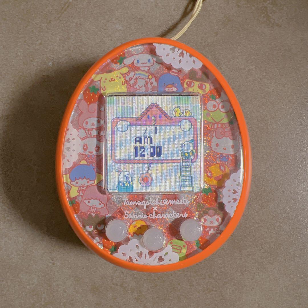 たまごっちみーつサンリオ　美品