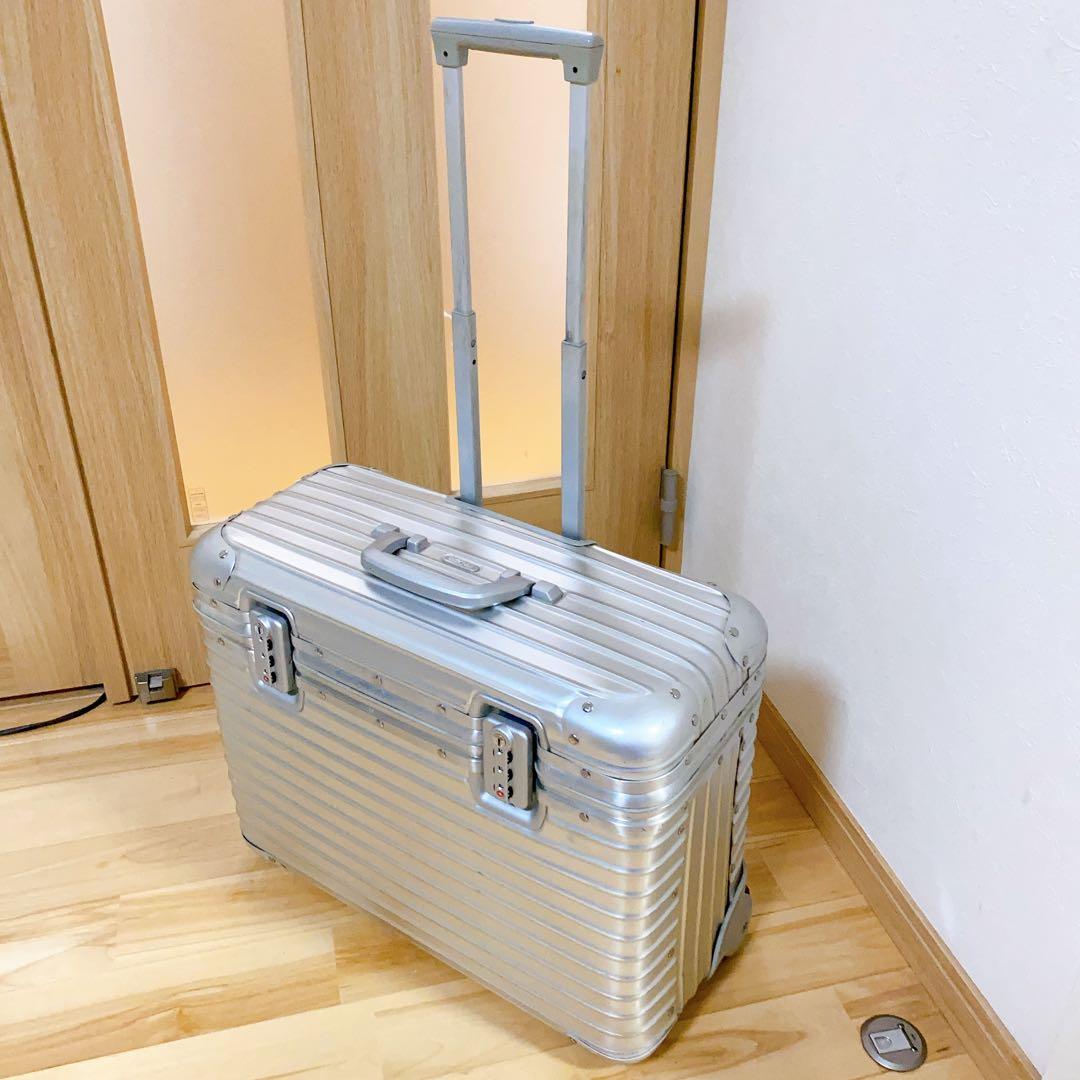 廃版希少】☆人気☆リモワ トパーズパイロットトロリー 29L 2輪