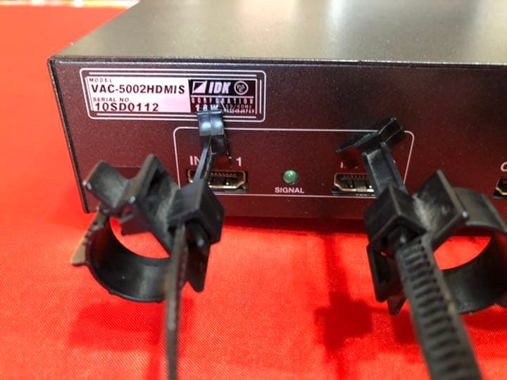 VAC-5002HDMI-A HDMI信号2入力切換機能付HDMI5分配器①