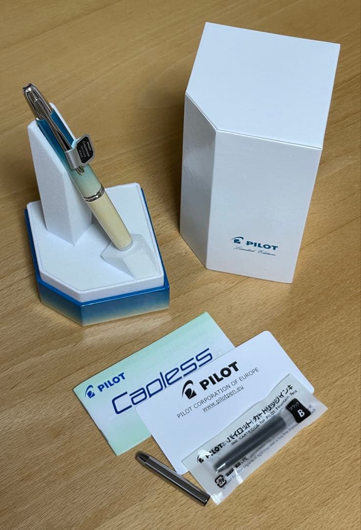 最終値下げ!パイロット2024キャップレス限定 シーショア 万年筆細字