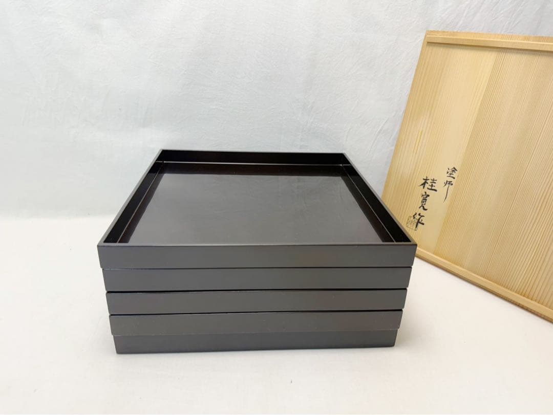 未使用 懐石道具 塗師 桂寬作 木製黒真塗 懐石膳 5客揃 会席膳 四方膳 共箱
