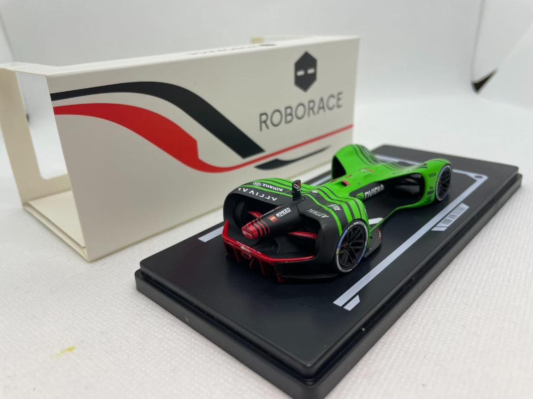 ミニカー 405-135 ROBORACE 1/43 ROBOT ON BOARD