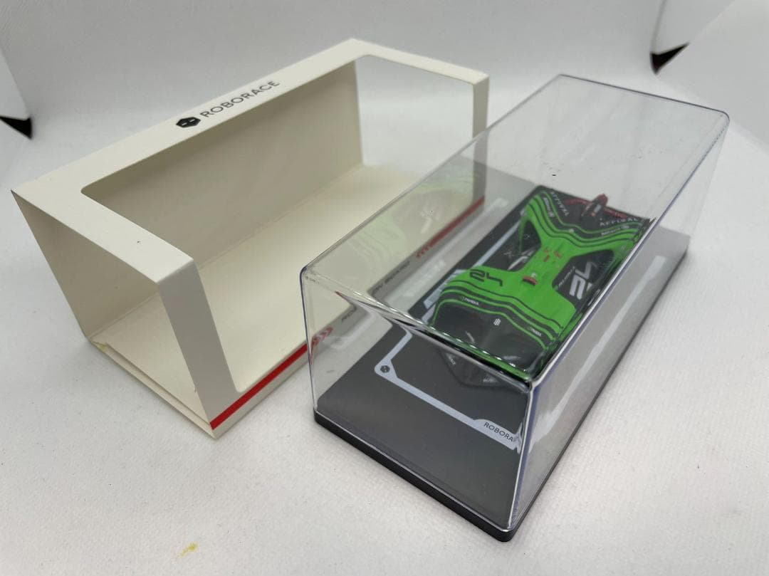 ミニカー 405-135 ROBORACE 1/43 ROBOT ON BOARD