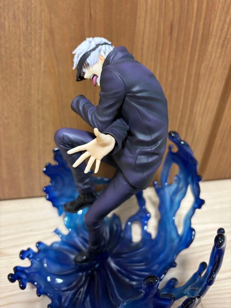 渋谷スクランブル　1/7スケール　呪術廻戦フィギュア　五条悟