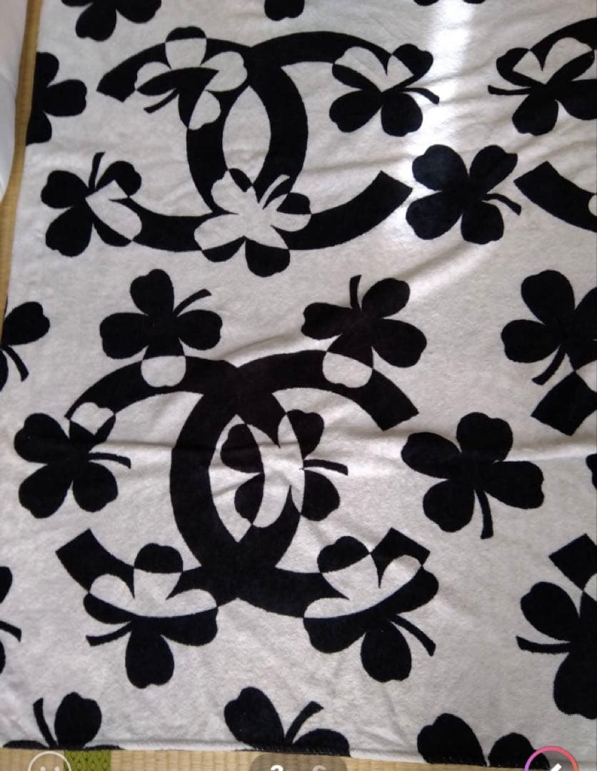 CHANEL ビーチタオル