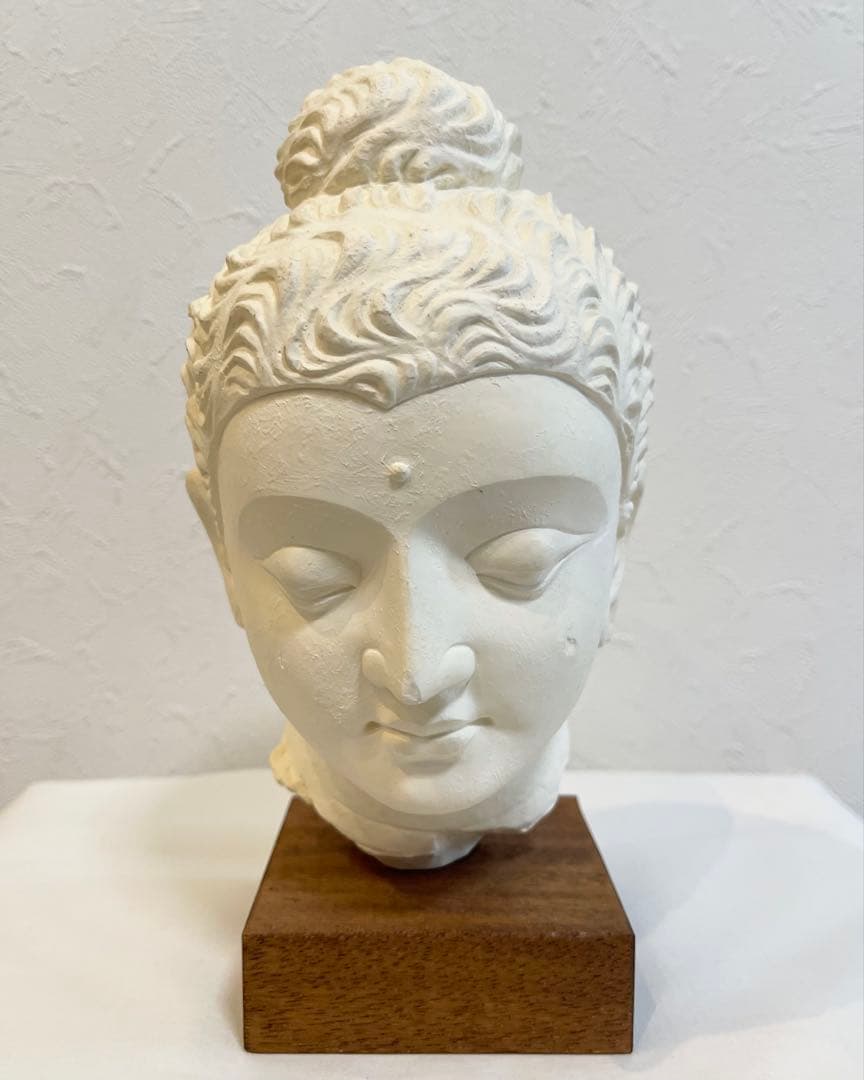 値下】仏頭部 パキスタン カラチ国立博物館蔵 レプリカ - メルカリ