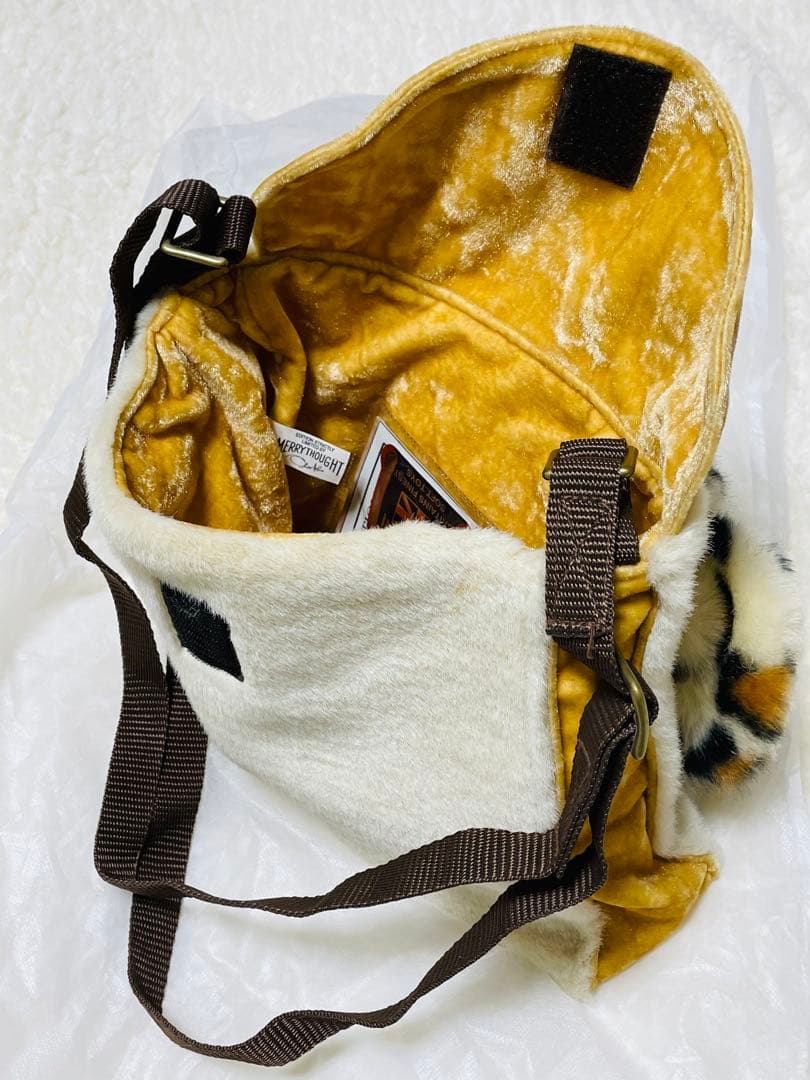 メリーソート: 【シリアルNo.2桁／250体】チーキーショルダーバッグ