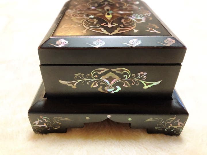 骨董品100年もの螺鈿細工箱 時代物漆器 古美術