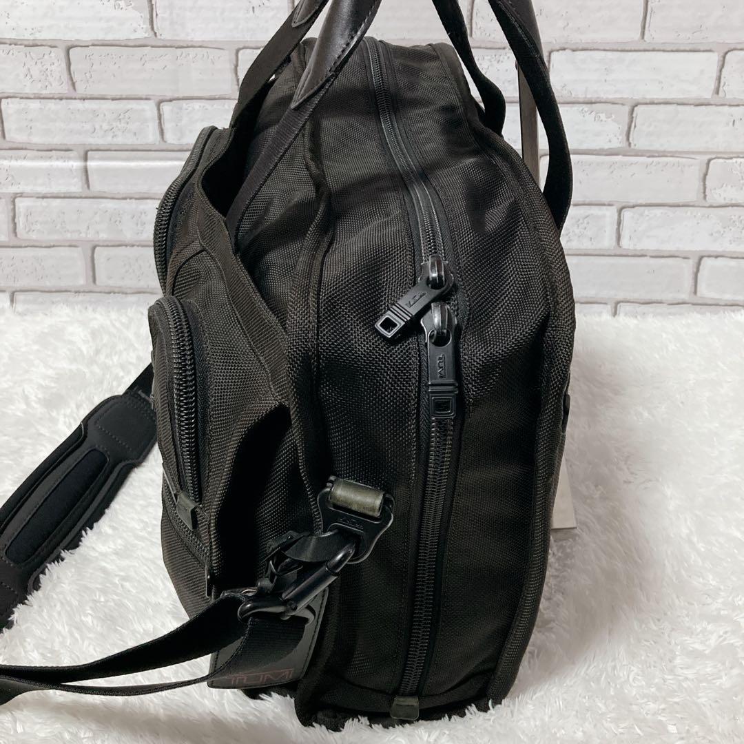 【美品】 トゥミ 2way ビジネスバッグ ショルダー　B4 26109DH 黒