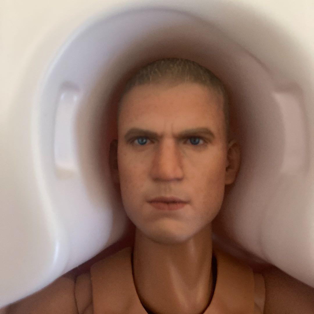 プリズンブレイク マイケル•スコフィールド風 ホットトイズ 素体 1/6