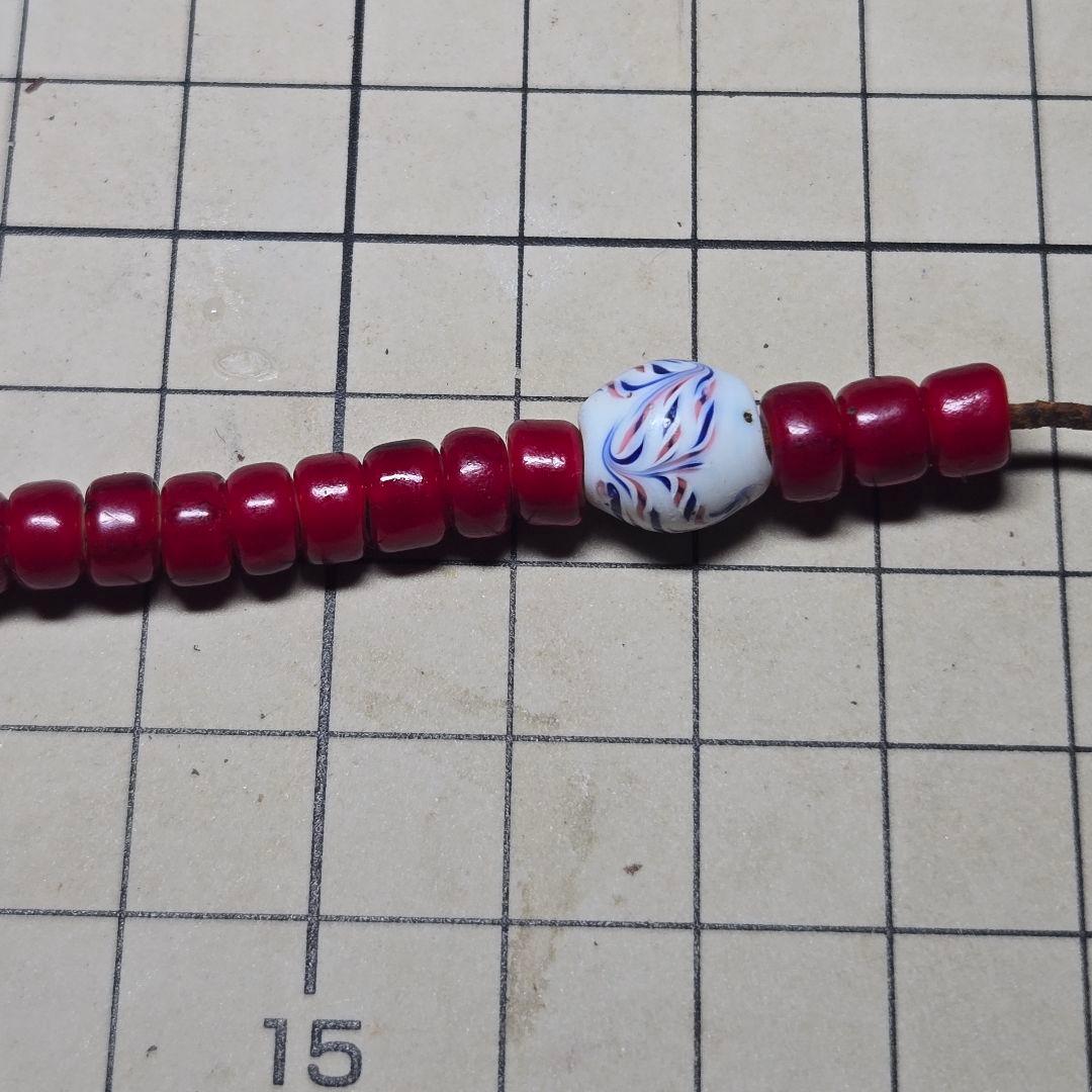 稀少 レース模様のフェザービーズ goro´s等のカスタムに