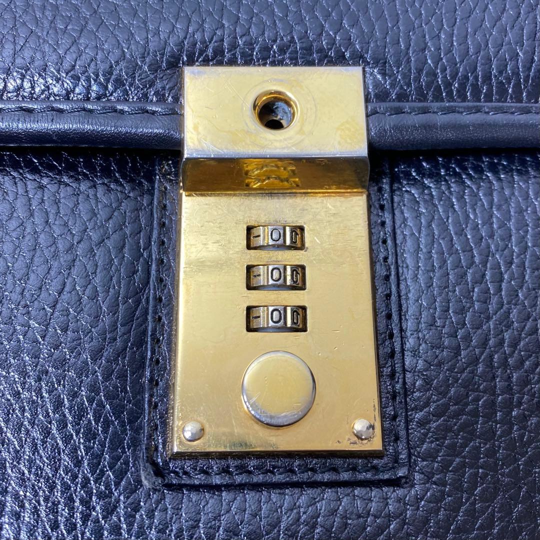 ヴェルサーチ　ブリーフケース