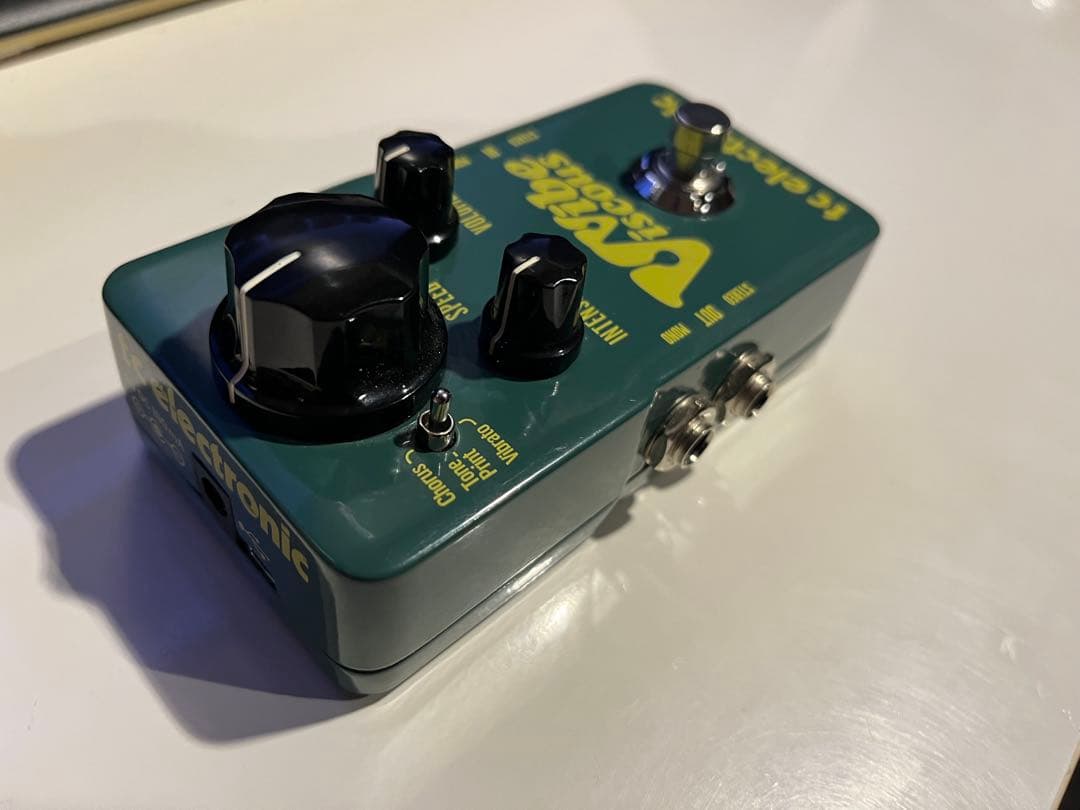 ギター tc electronic Viscous Vibe