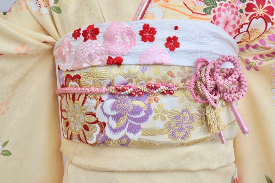正絹 可愛らしいクリーム地の振袖セット ⑨