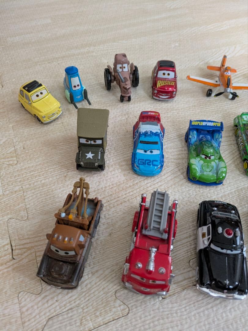 C*l様 トミカカーズ　アクションコースラジエータースプリングス カーズトミカ2