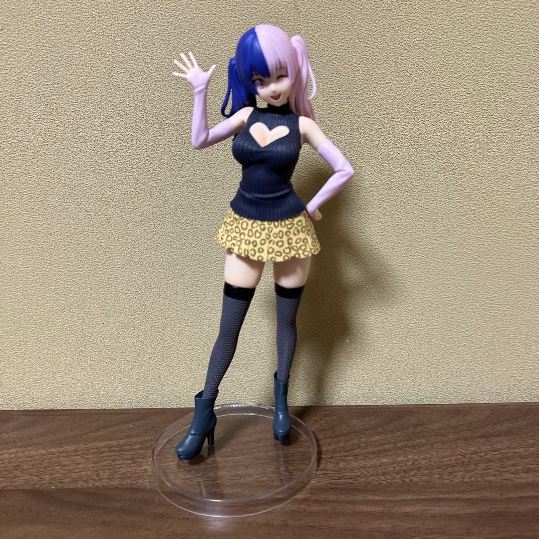 2.5次元の誘惑 フィギュアまとめ売り - メルカリ