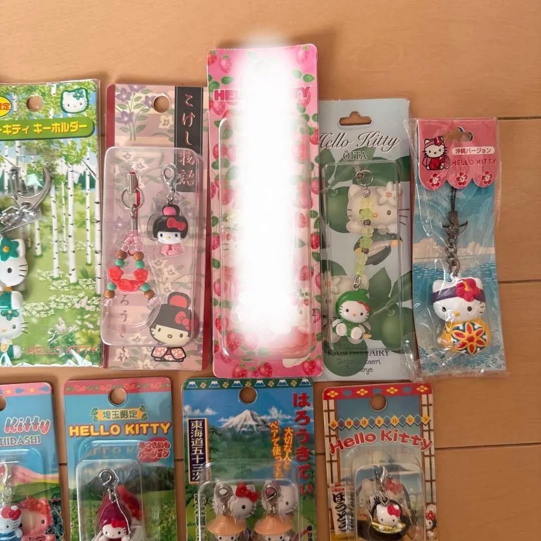 新品未使用 ハローキティ ご当地 キーホルダー 根付け サンリオ