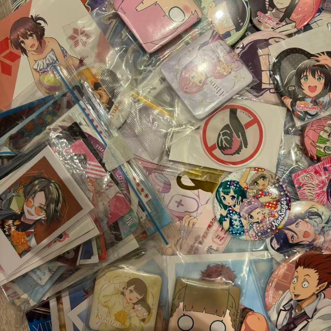 ［24時間内発送］アニメグッズ　まとめ売り　大量　断捨離 500点以上