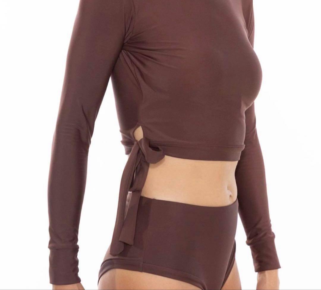 新品未使用　Lore of the sea ラッシュガード　水着