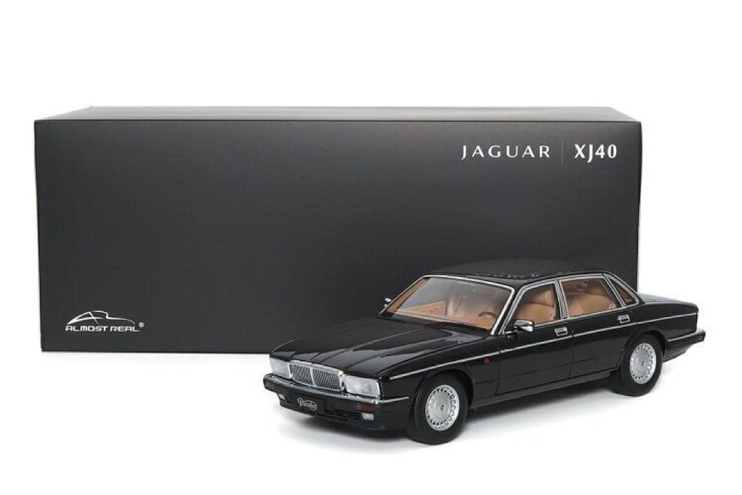 【新品】全開閉 Almost Real 1/18 ジャガー XJ40 XJ6 黒