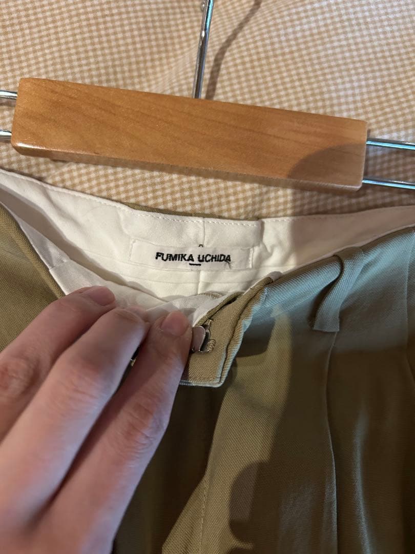 FUMIKA UCHIDA カーキ キュロット