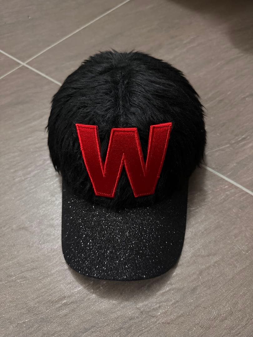 DSM X WALTER VAN BEIRENDONCK Wild Cap