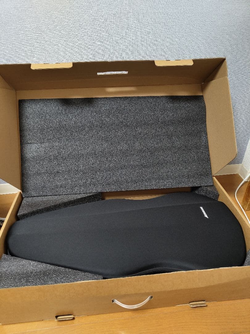 AeroBand Guitar Bundle Kit ホワイト