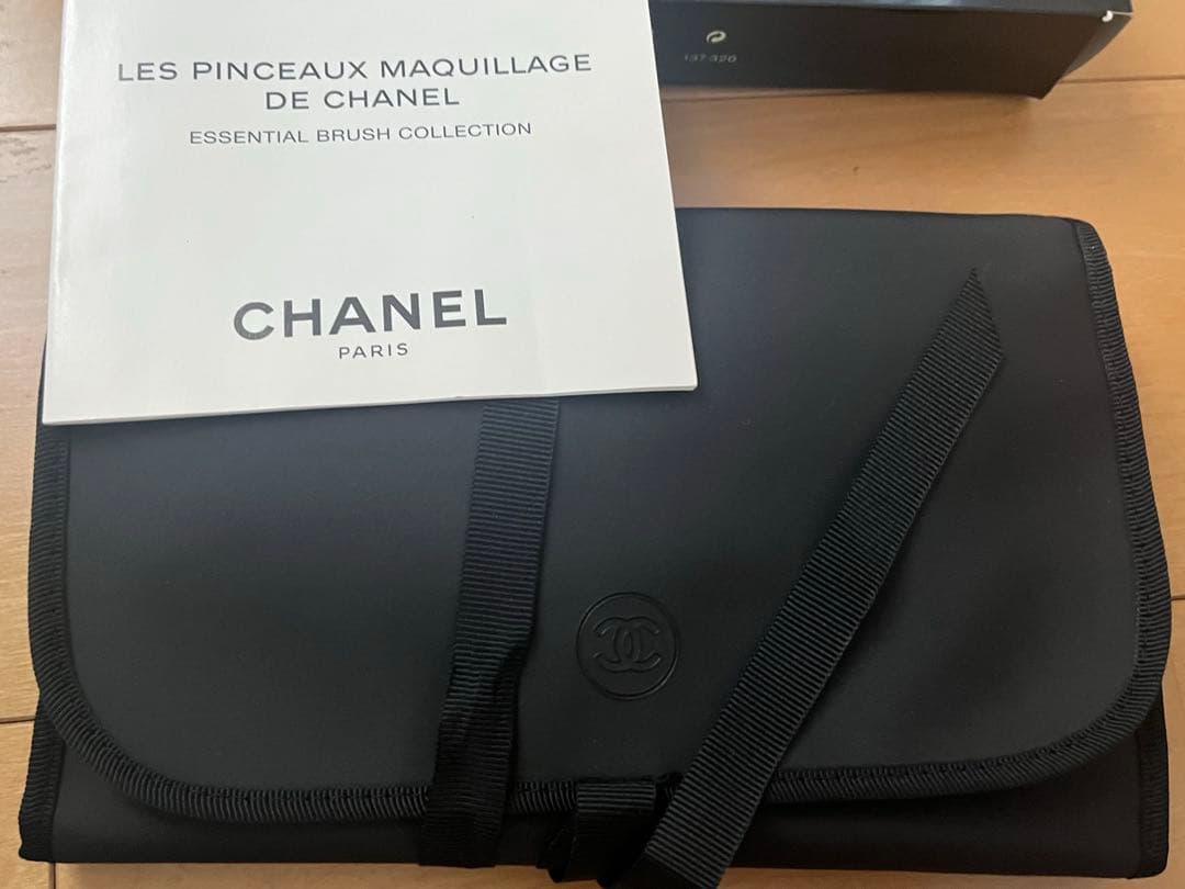 未使用　CHANEL シャネル　メイクブラシ　6本セット　定価22,000円