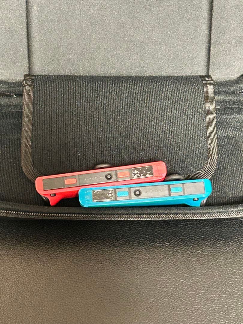 翌*可様 中古 Nintendo Switch 本体 キャリングケース付き