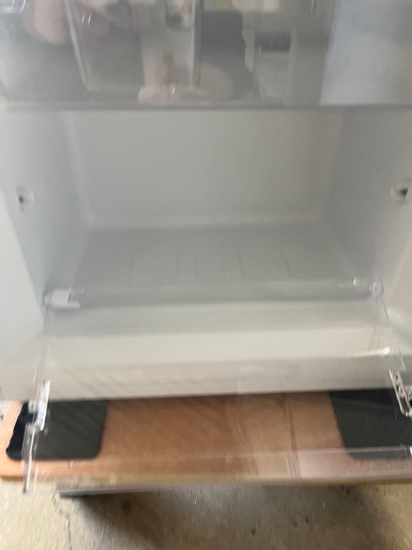 Comfee　冷凍冷蔵庫　174L　RCB169WH1JP　2024年製T