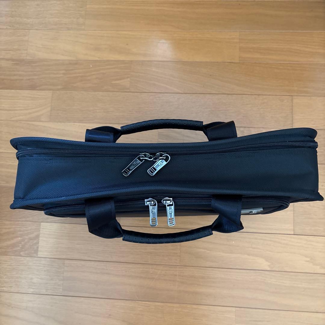 【未使用】VICTORINOX ビクトリノックス　　　ビジネスバッグ　ブラック