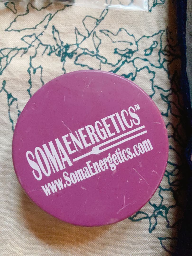 ソーマエナジェティクス社　ソルフェジオ・カラーチューナー セット 音叉　6本